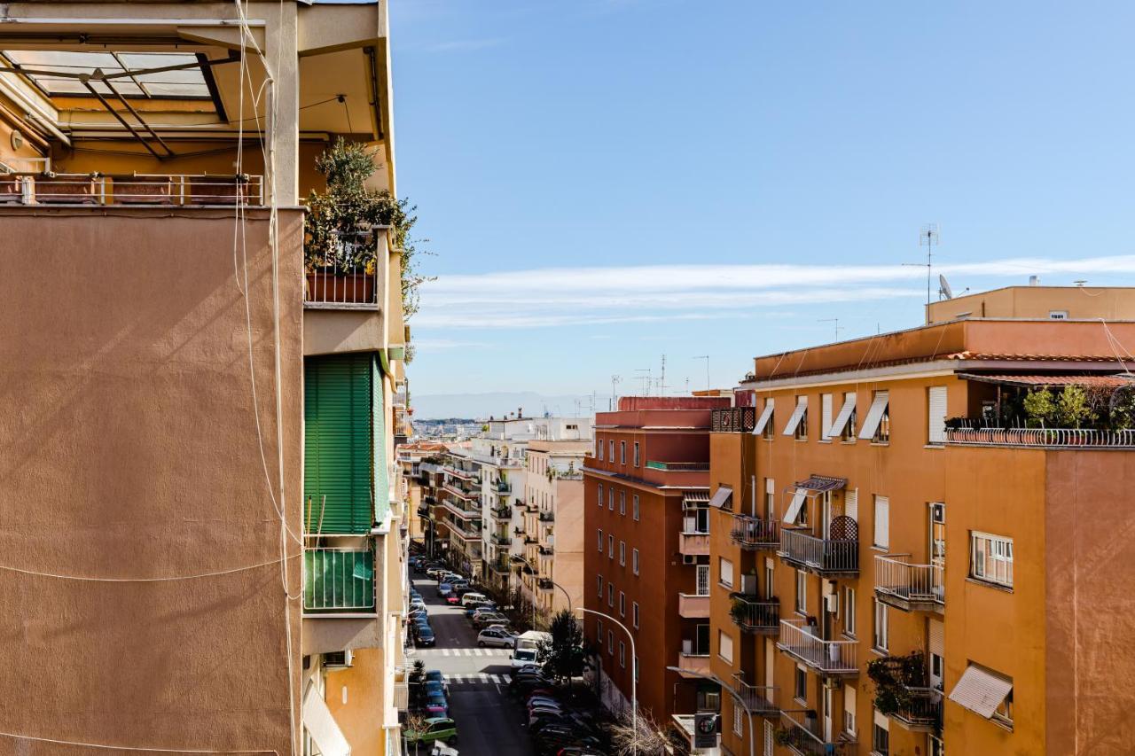 Apartment Casa Flo Rom